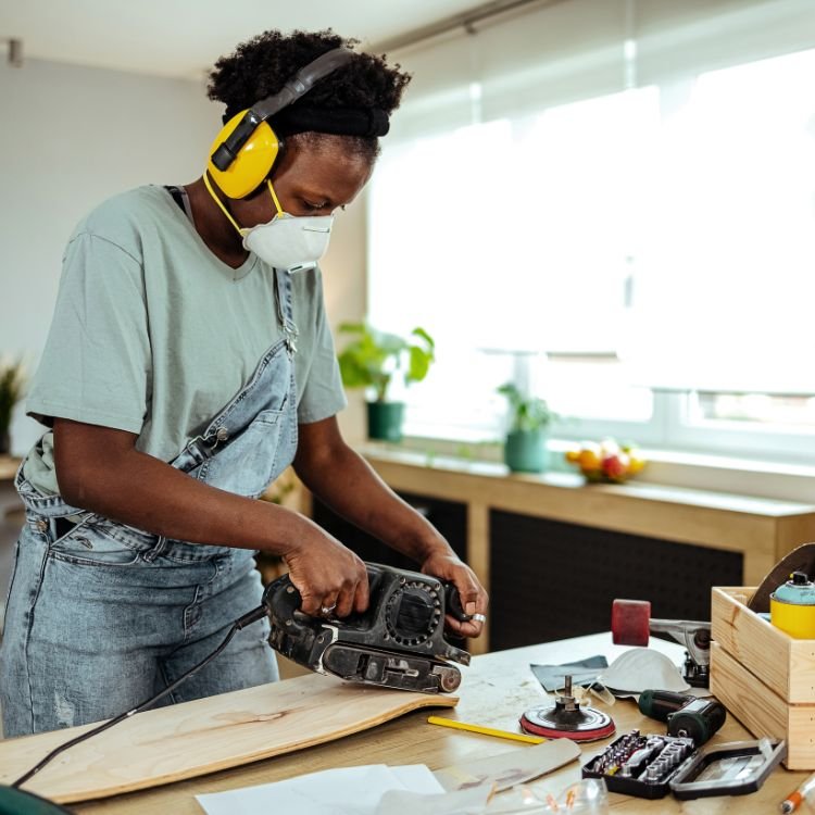 Skilled team providing Domestic & Commercial Carpentry Services