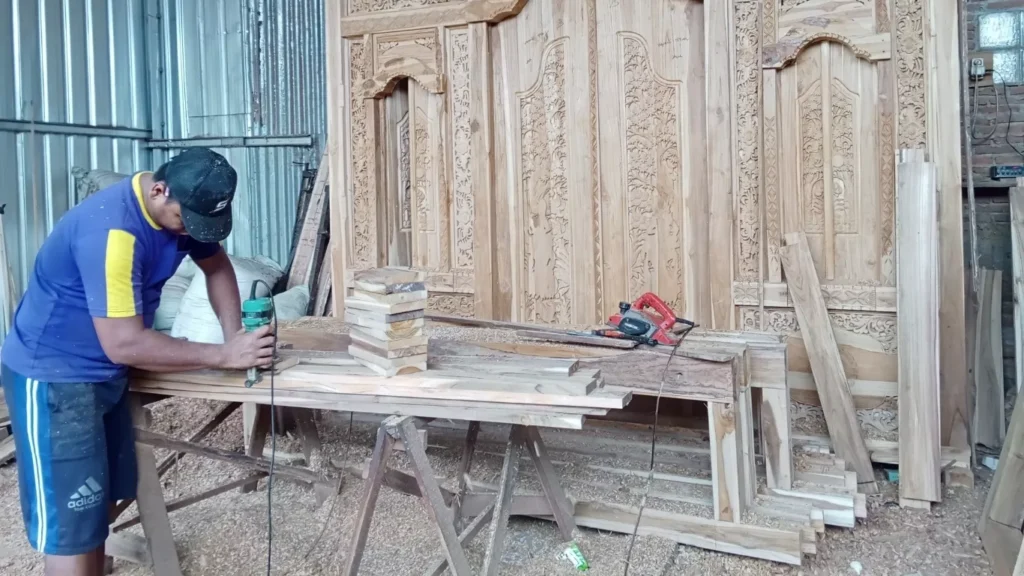 Expert custom wardrobe fitters installing bespoke wardrobes in Oxfordshire